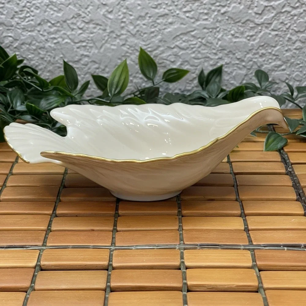 Lenox brand color